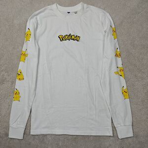 H&M Pokemon Printed Shirt Men's XS White Pikachu Nintendo Long Sleeve Cotton